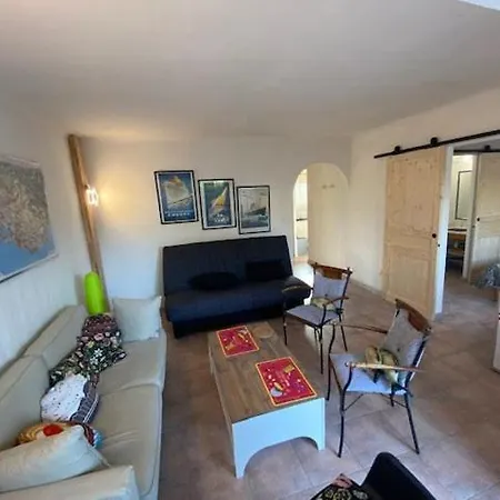 Appartement Bel Avec Jardin A Seulement 50 M De La Et De Sanary.climatisation Six-Fours-les-Plages